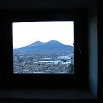 ゲストハウス Pedamentina ナポリ