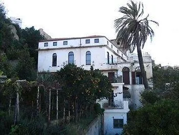 Pedamentina Neapol